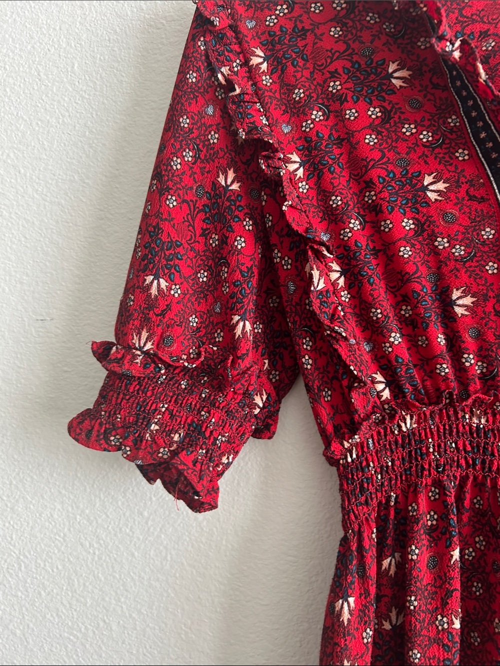 Max Studio Red Floral Bohemian Maxi Dress with Ruffle Neck - Picture 4 of 8